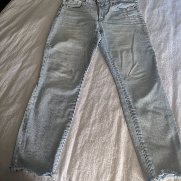 Jeans - Picture 3 of 4